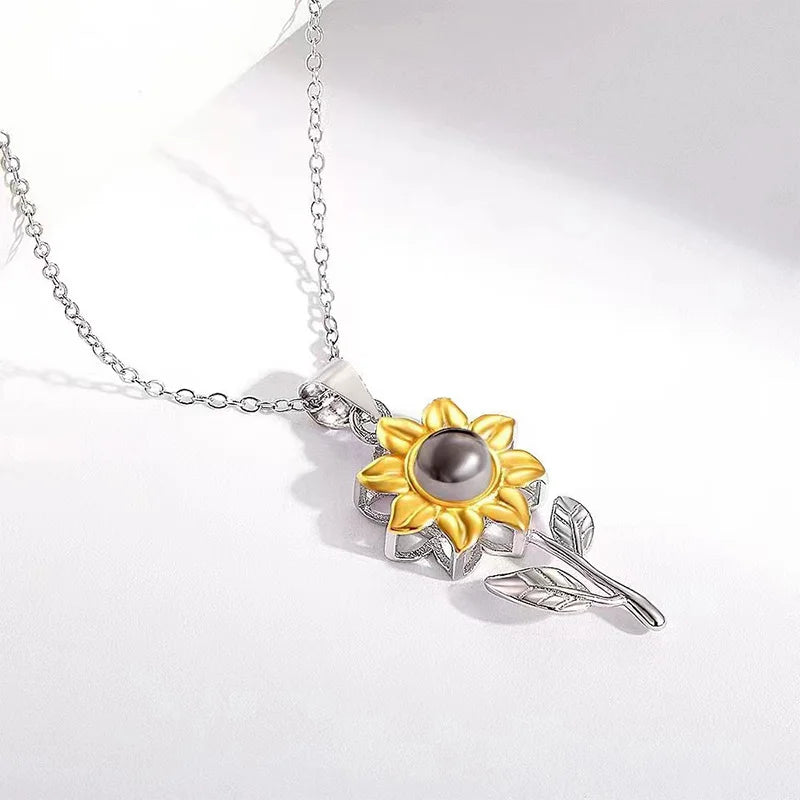 Vintage Elegant Sunflower Pendant Necklace for Women Fashion Aesthetic Flowers Clavicle Chain Choker Wedding Party Jewelry